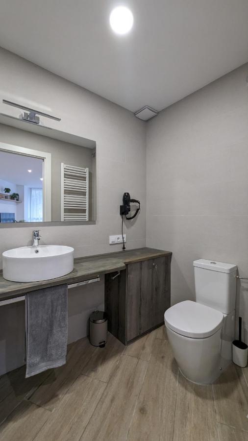 Hydros Appartement Ripoll Buitenkant foto