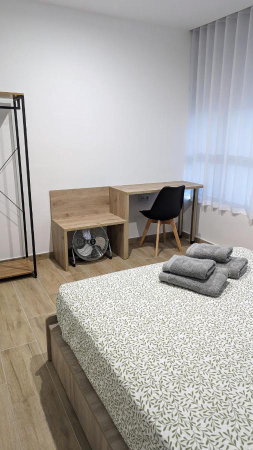 Hydros Appartement Ripoll Buitenkant foto