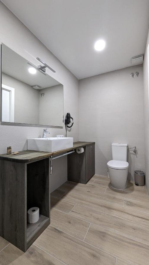 Hydros Appartement Ripoll Buitenkant foto